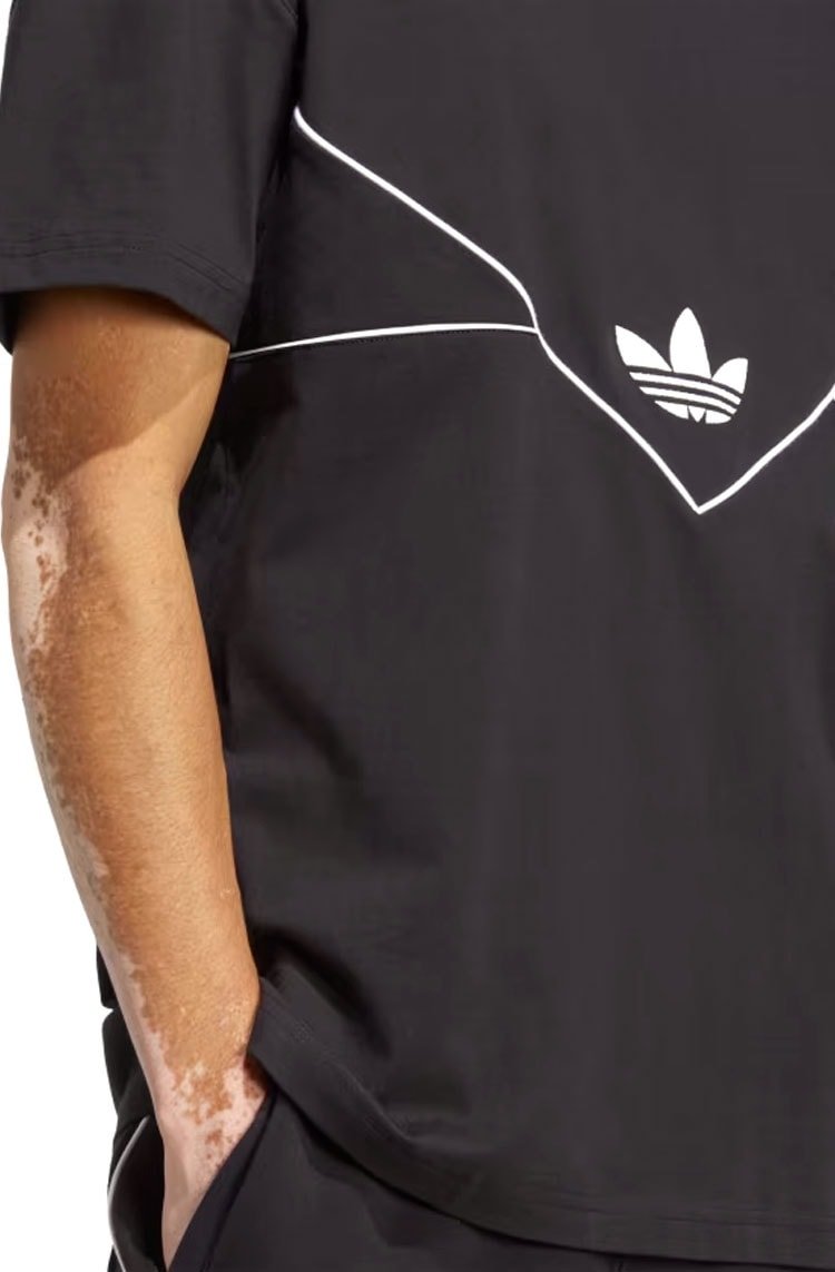 Camiseta Adidas Adicolor Seasonal Archive Preto - NewSkull