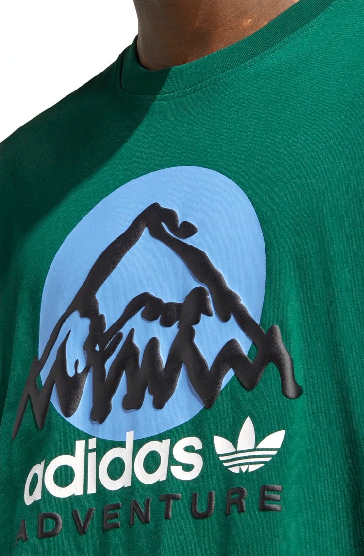 Camiseta Adidas Adventure Mountain Verde Escuro - NewSkull