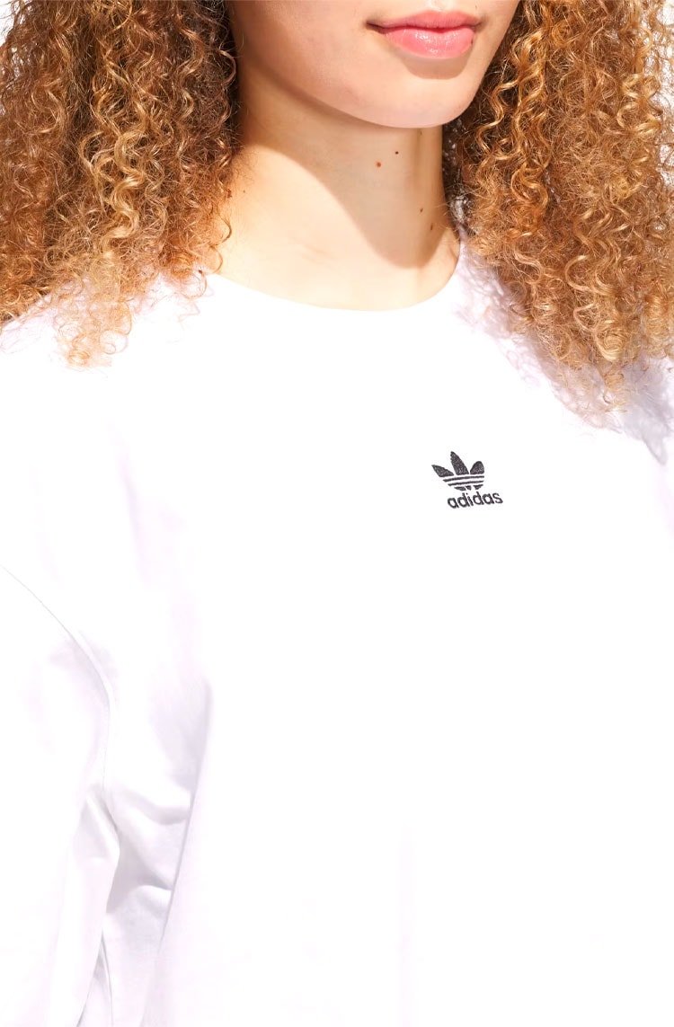 Camiseta Adidas Cropped Essentials Branco - NewSkull