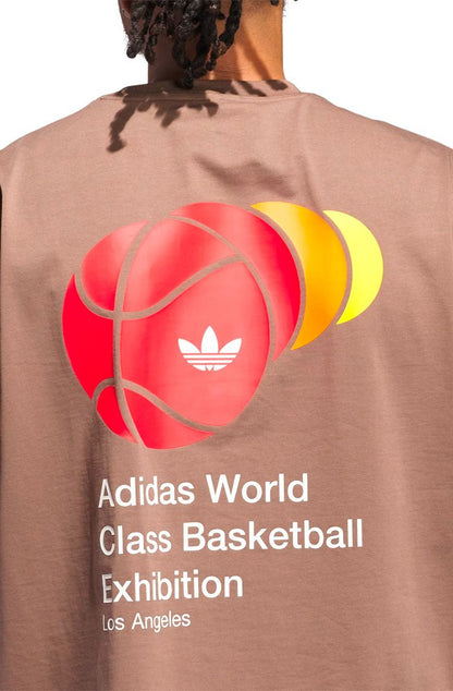 Camiseta Adidas Graphic World Class Q3 Marrom - NewSkull