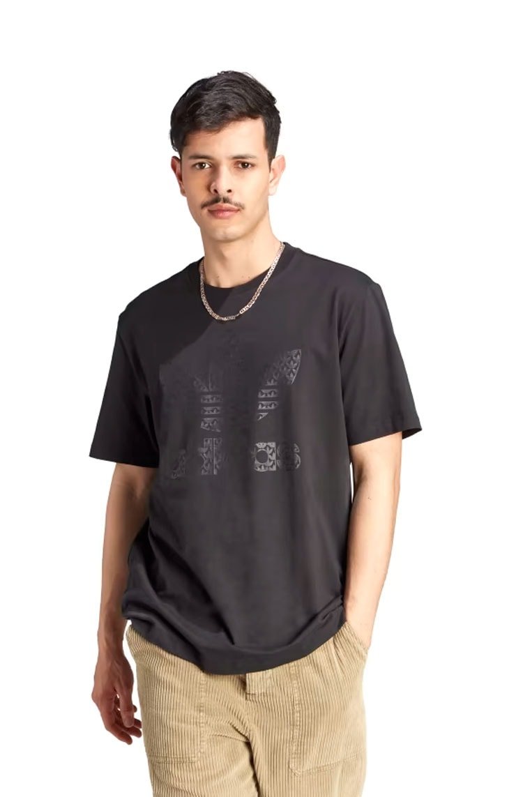 Camiseta Adidas Graphics Monogram Preto - NewSkull