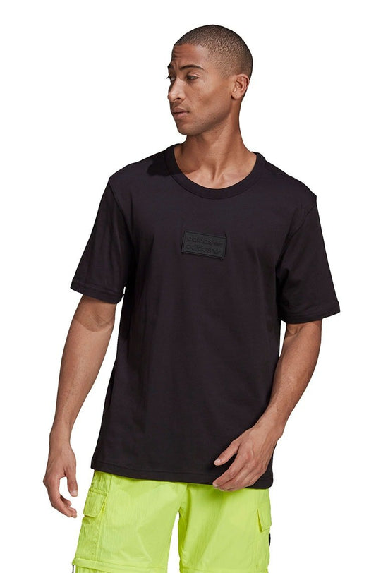 Camiseta Adidas R.Y.V. Silicone Badge Preta/Preta - NewSkull