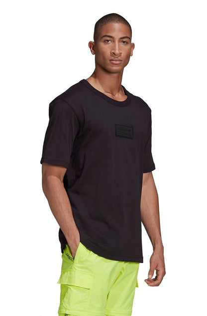 Camiseta Adidas R.Y.V. Silicone Badge Preta/Preta - NewSkull