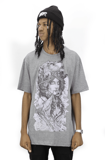 Camiseta Blunt Collab Carlos Cinza - NewSkull