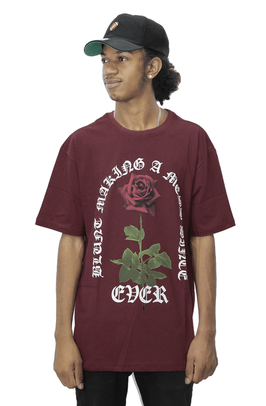 Camiseta Blunt Making A Rose Mess Bordo - NewSkull
