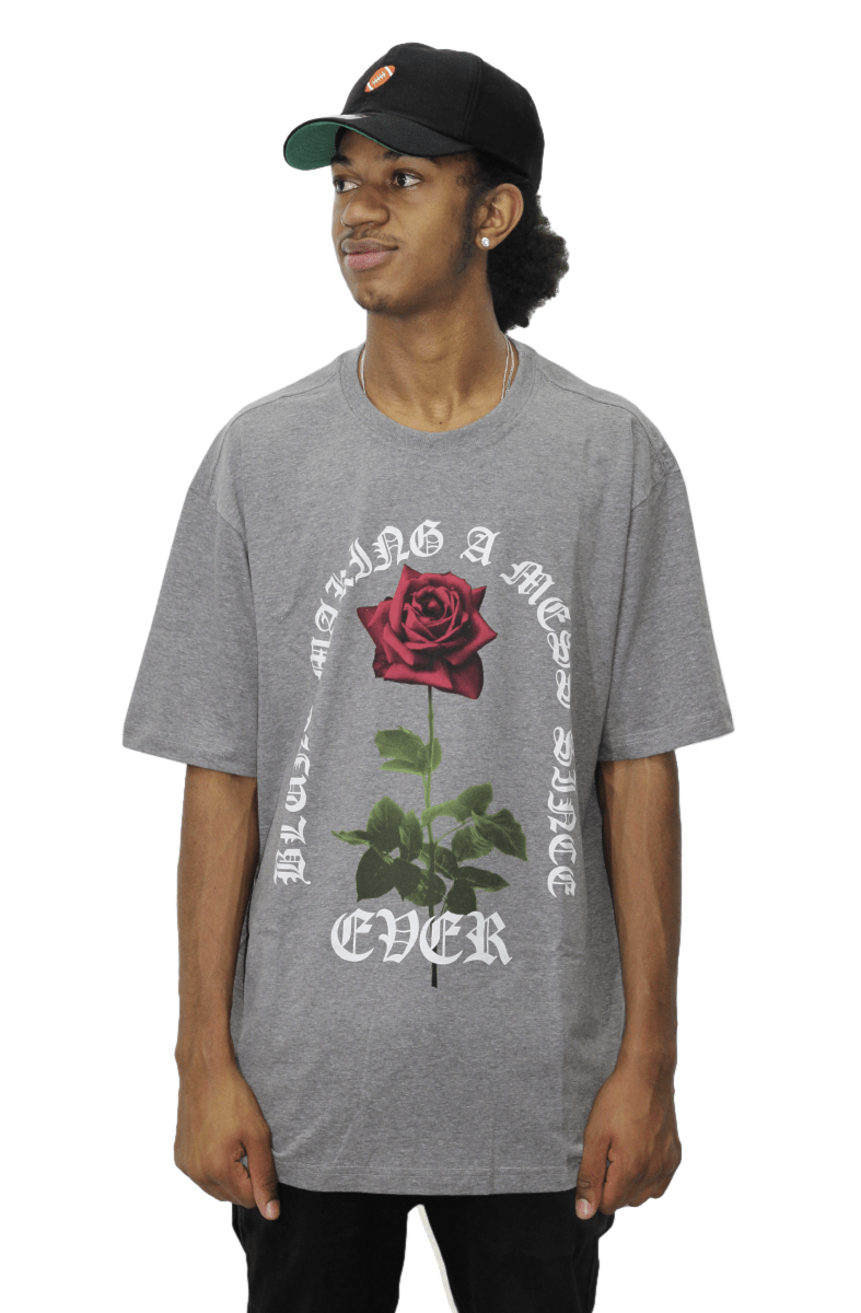 Camiseta Blunt Making A Rose Mess Cinza - NewSkull