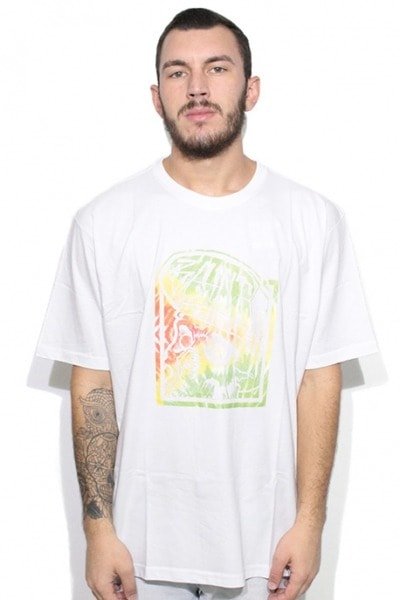 Camiseta Extra Grande Blunt Born and Raised Branca - NewSkull