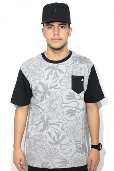 Camiseta Live Skateboards Floral - NewSkull