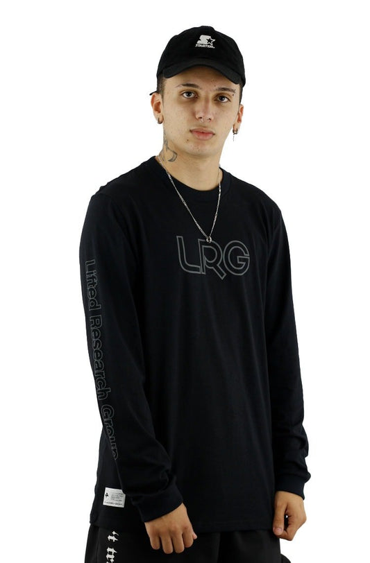 Camiseta LRG Manga Longa Logo Vazado Preta/Preta - NewSkull