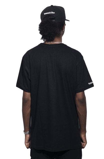 Camiseta Mitchell e Ness Box Logo Preta - NewSkull