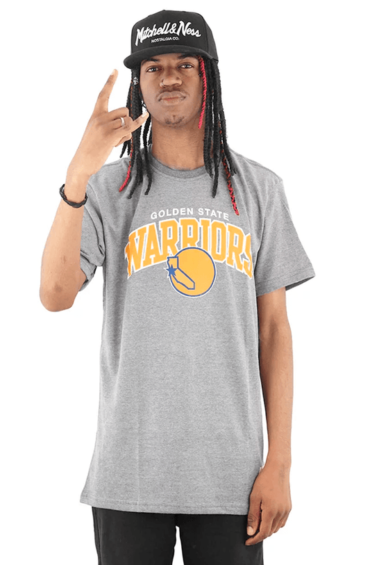 Camiseta Mitchell e Ness Golden State Warriors Arch Extra Cinza - NewSkull