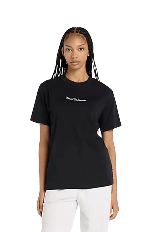 Camiseta New Balance Athletics Script Feminino Preto - NewSkull