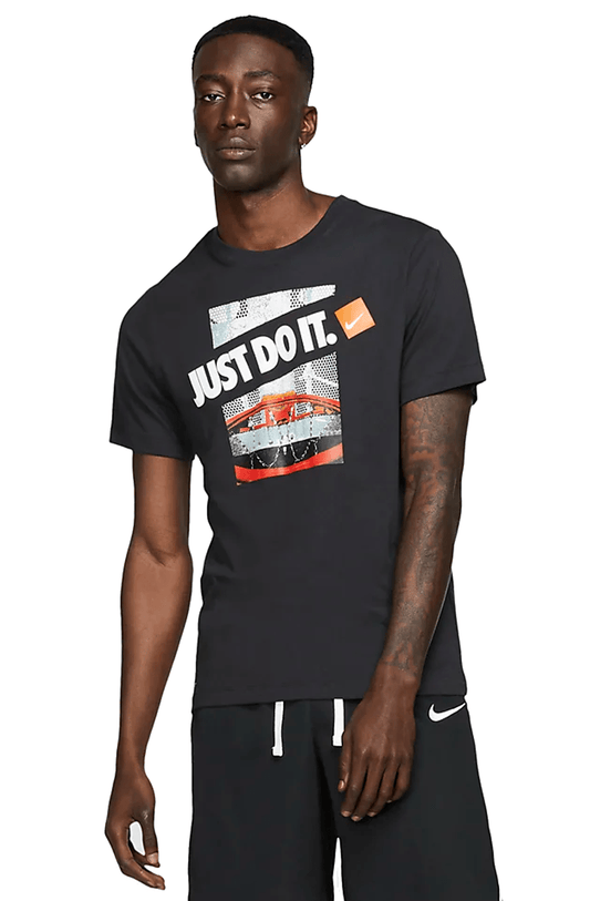 Camiseta NIKE Dri - FIT Preto - NewSkull