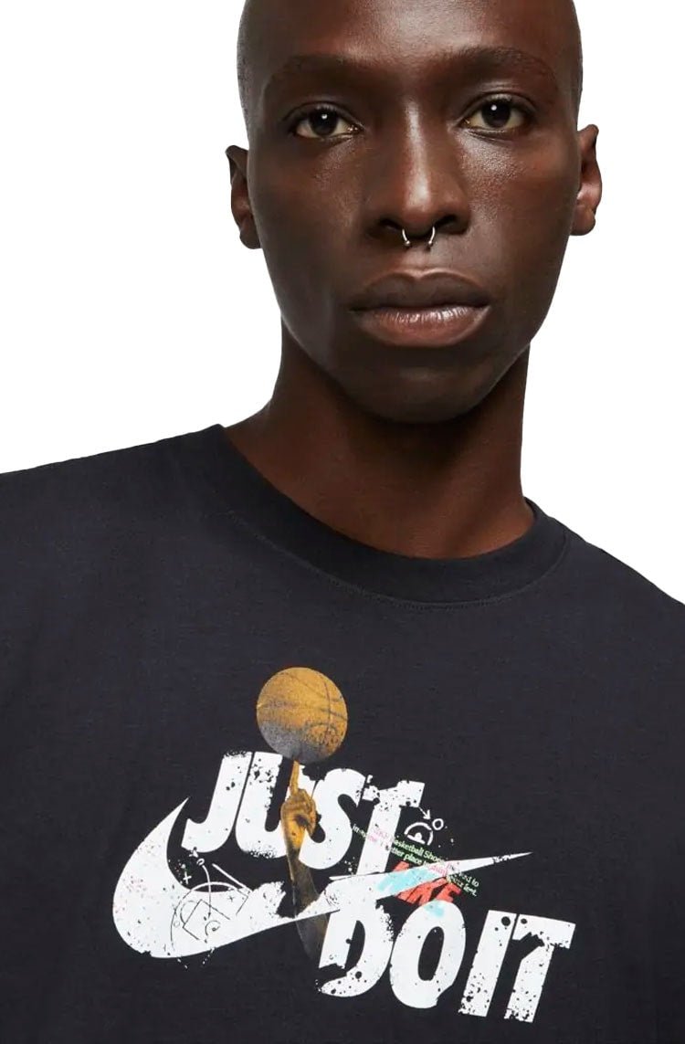 Camiseta Nike Just Do It Basquete Preta/Branca - NewSkull