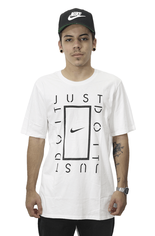 Camiseta Nike SB Art Branco 2 - NewSkull