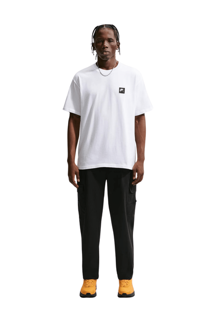 Camiseta Nike Sportswear Air Box Unissex Branco - NewSkull