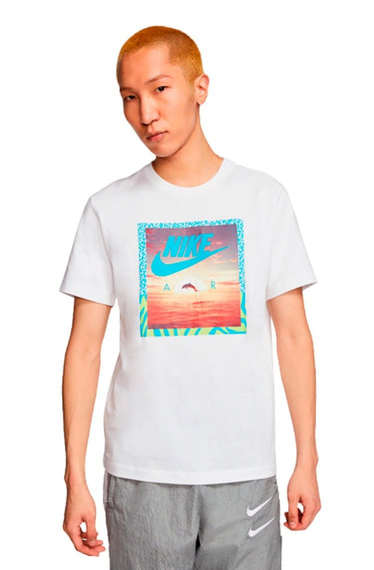 Camiseta Nike Sportswear Aqua Photo Branca - NewSkull