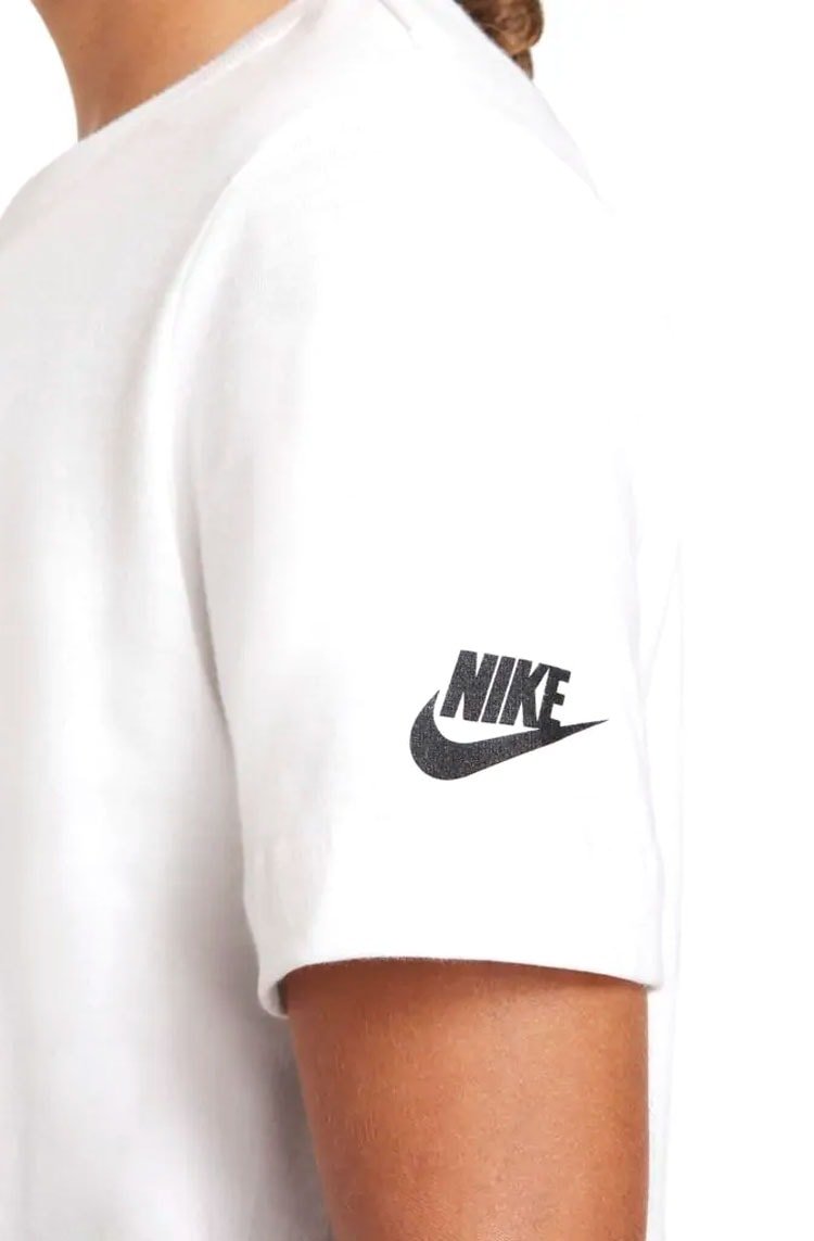 Camiseta Nike Sportswear Branco/Laranja - NewSkull