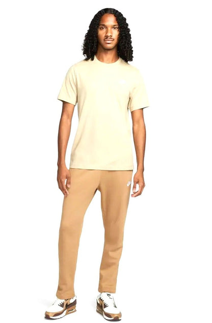 Camiseta Nike Sportswear Club Bege/Branco - NewSkull