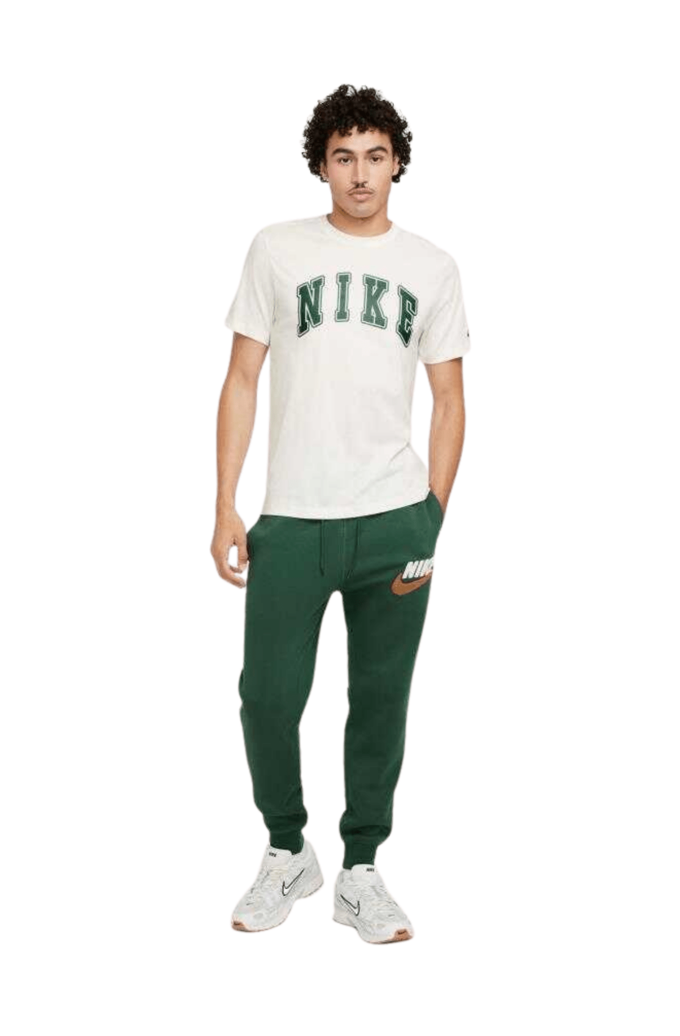 Camiseta Nike Sportswear Club Masculino Branco - NewSkull