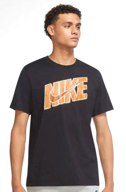 Camiseta Nike Sportswear Club Preto/Laranja - NewSkull