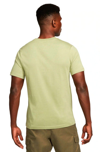 Camiseta Nike Sportswear Clube Verde/Branco - NewSkull