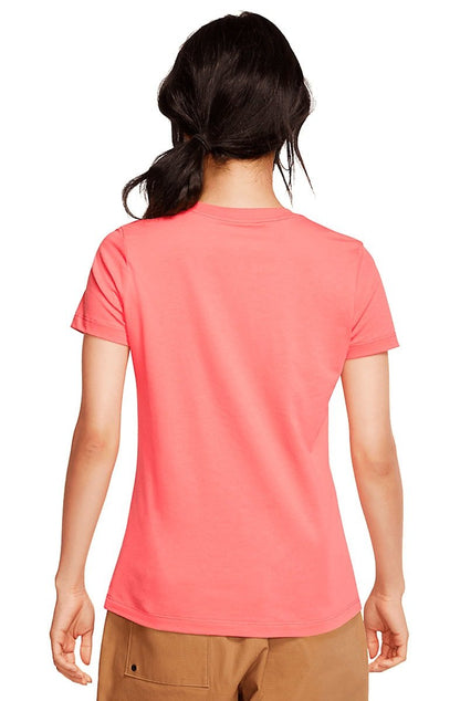 Camiseta NIKE Sportswear Essencial Feminina Rosa - NewSkull
