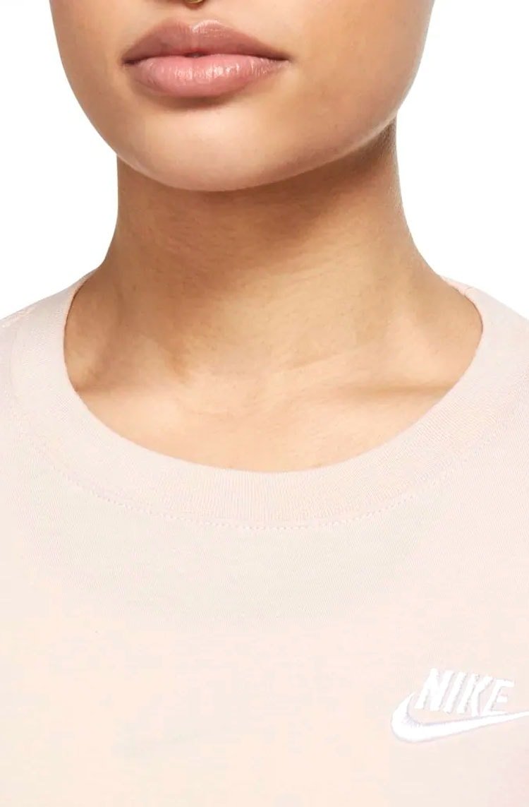 Camiseta Nike Sportswear Feminina Rosa - NewSkull