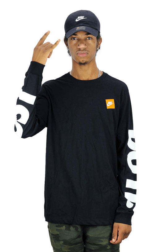 CAMISETA NIKE SPORTSWEAR JDI MANGA LONGA PRETA - NewSkull