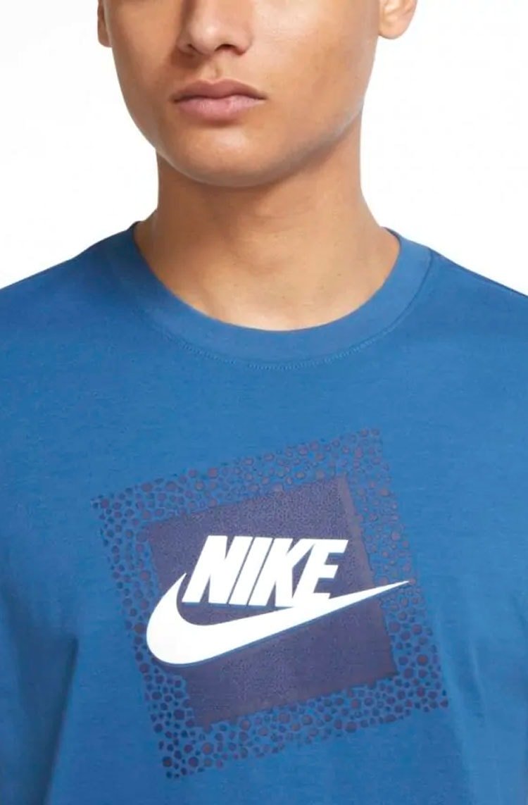 Camiseta Nike Sportswear Masculina Azul - NewSkull