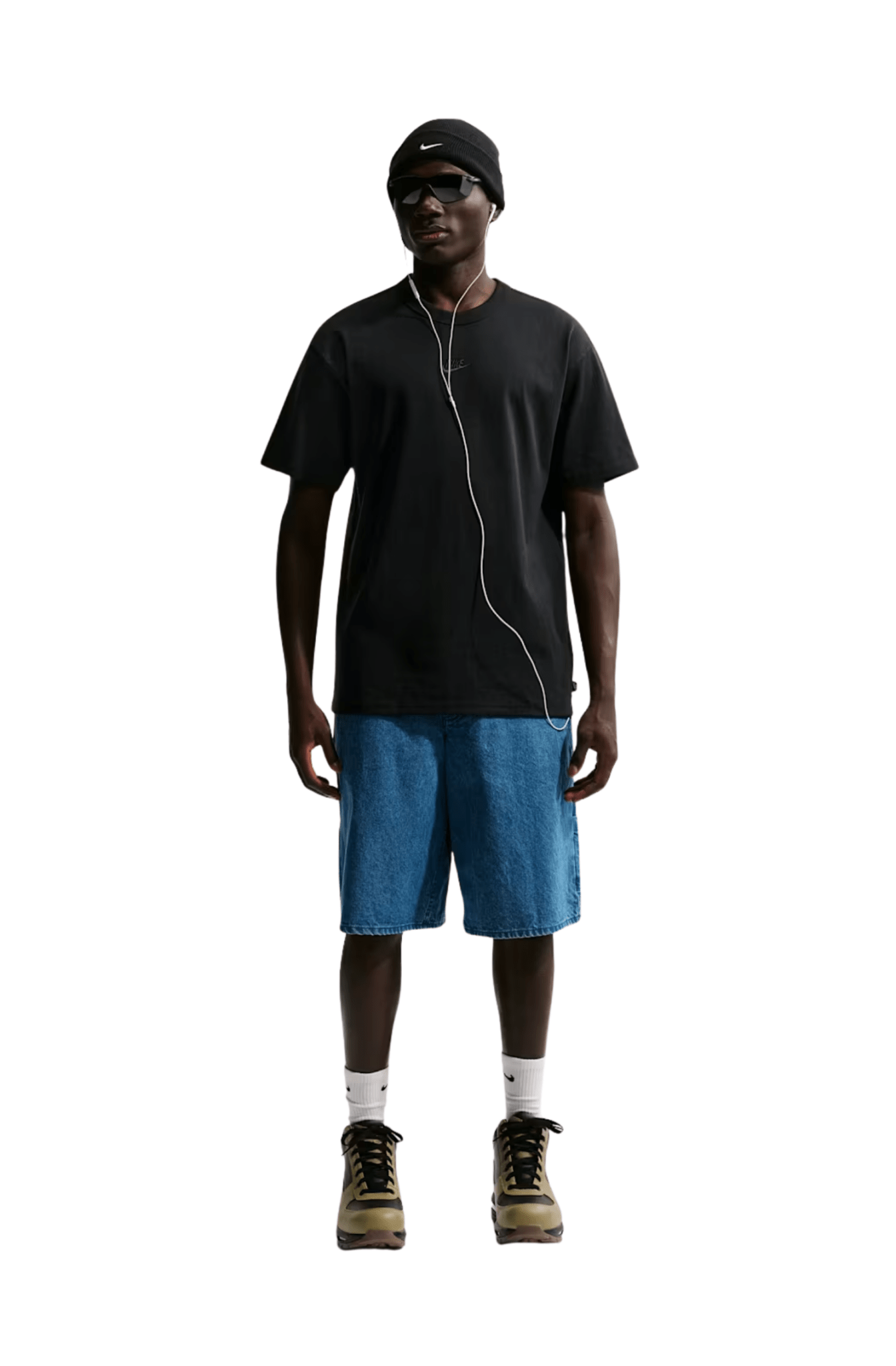 Camiseta Nike Sportswear Premium Essentials Preto - NewSkull