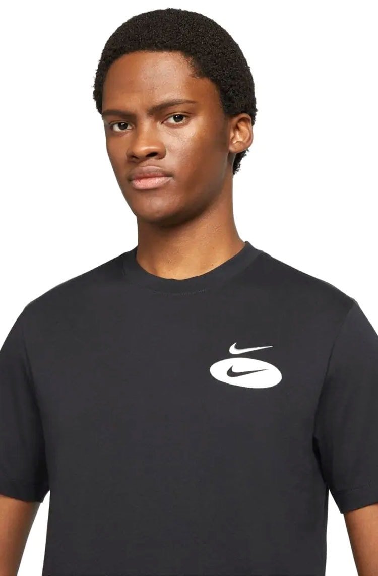 Camiseta Nike Sportswear Swoosh League Preto/Branco - NewSkull