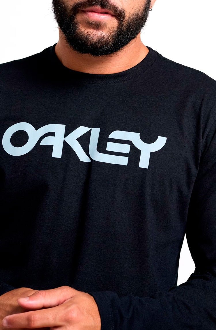 Camiseta Oakley Mark Il Manga Longa Preto - NewSkull