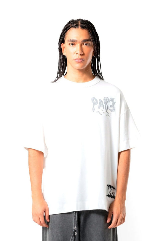 Camiseta PACE XP Handwrite Oversized Off - White - NewSkull
