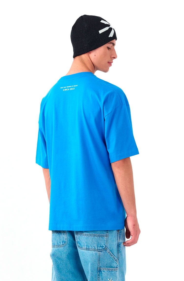 Camiseta Piet Circa Oversized Azul/Branco - NewSkull