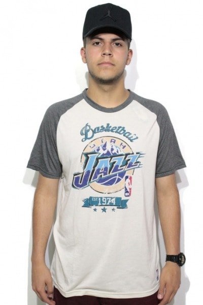 Camiseta Raglan NBA Retro Utah Jazz - NewSkull