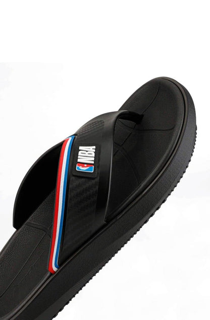 Chinelo Rider Dedo Block NBA Preto/Azul/Vermelho - NewSkull