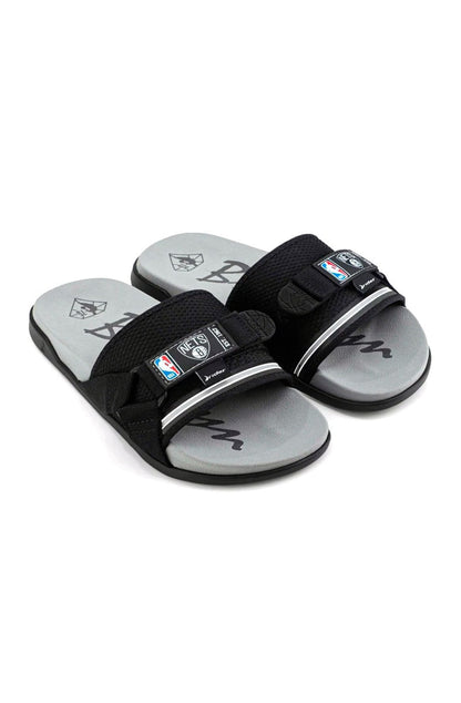 Chinelo Rider Slide NX NBA Brooklin Nets Preto/Cinza - NewSkull