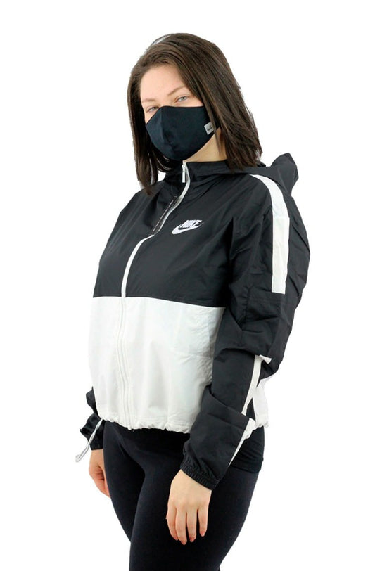 Jaqueta NIKE Corta Vento Capuz Sportswear Feminina Preta/Branco - NewSkull