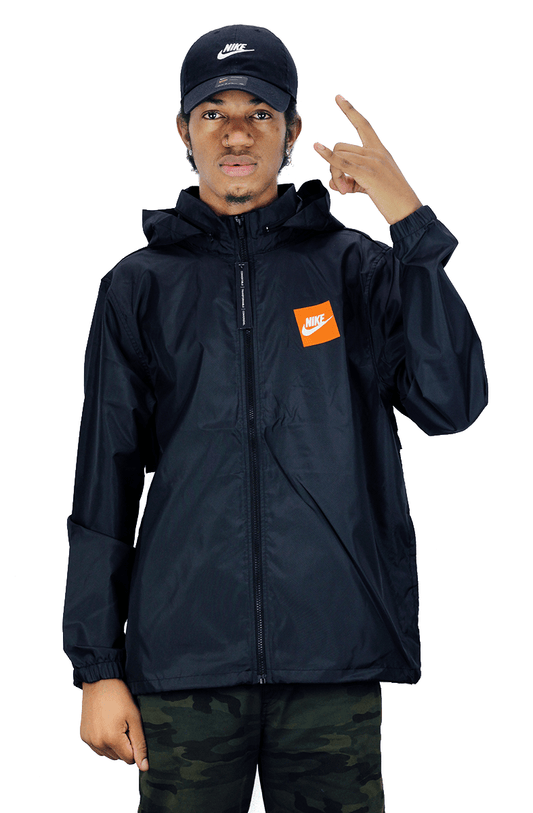 JAQUETA NIKE CORTA VENTO CAPUZ SPORTSWEAR JDI HD PRETA - NewSkull