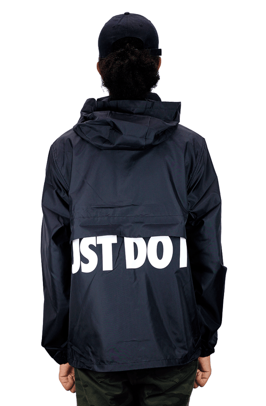 JAQUETA NIKE CORTA VENTO CAPUZ SPORTSWEAR JDI HD PRETA1 - NewSkull