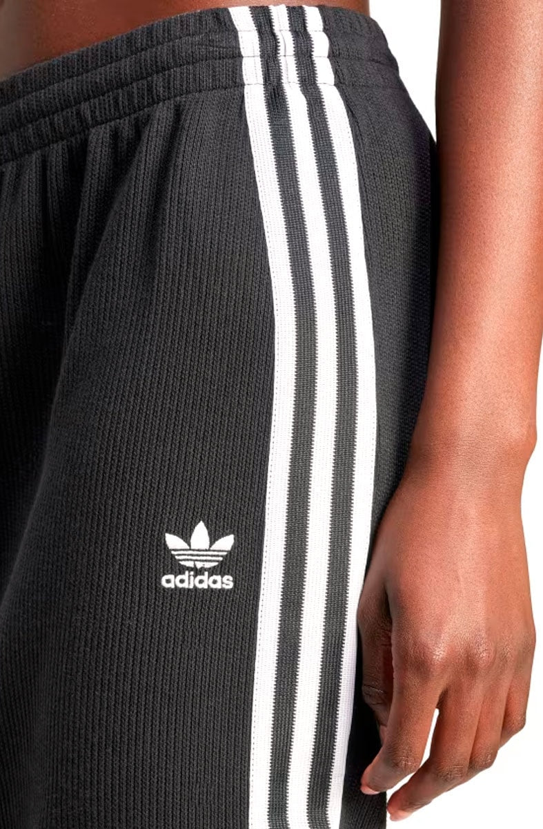 Saia Adidas Knit Preto/Branco - NewSkull