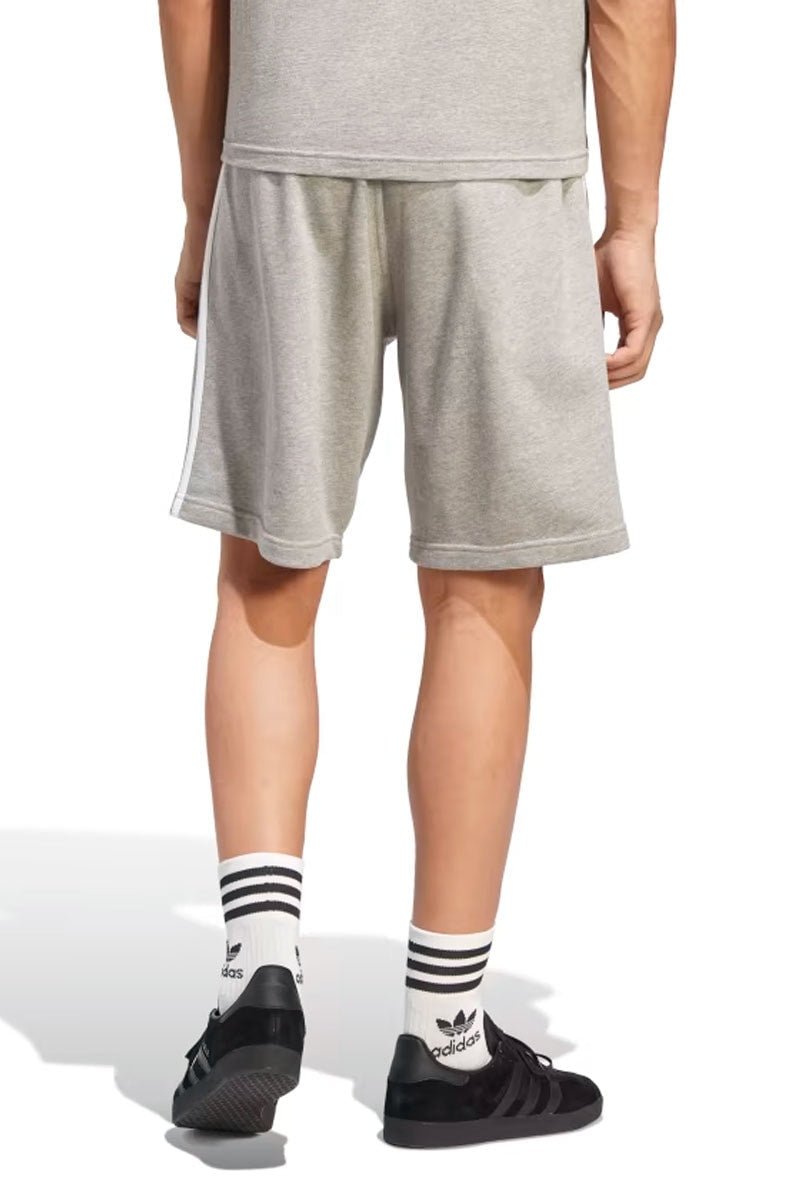 Shorts Adidas Adicolor Classics 3 - stripes Cinza - NewSkull