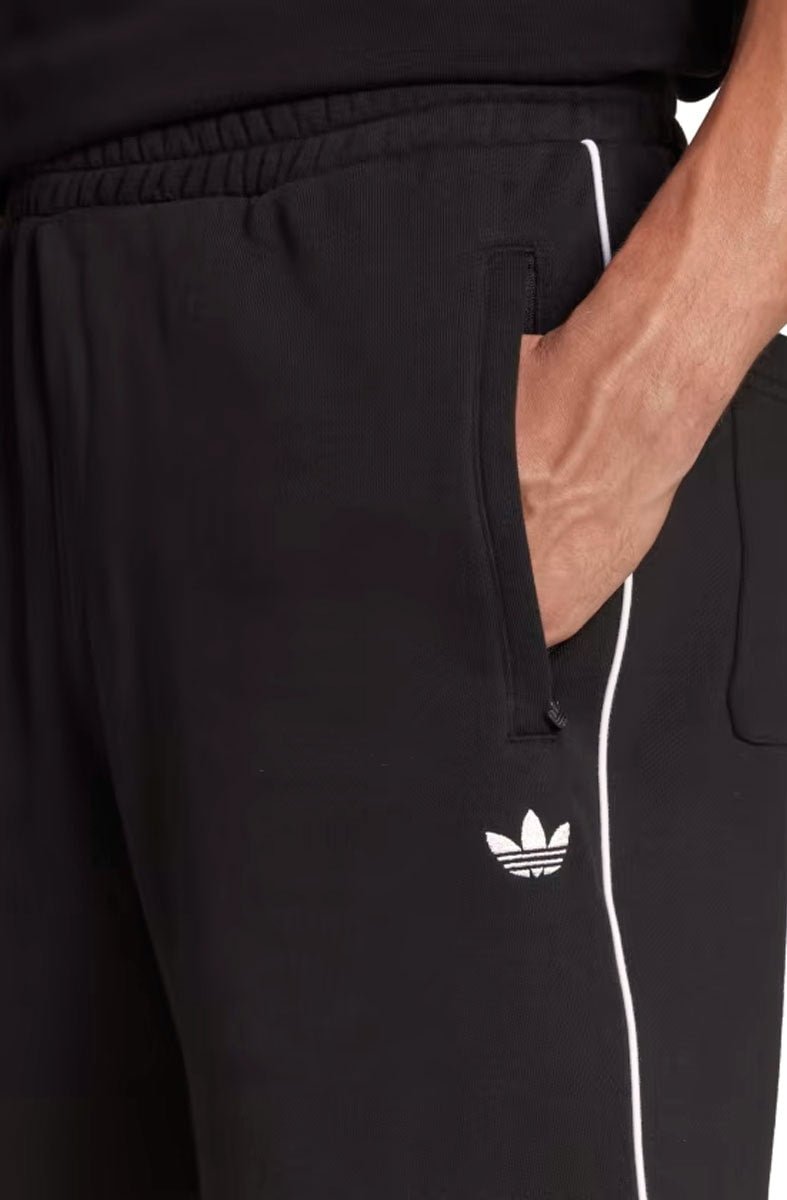 Shorts Adidas Adicolor Seasonal Archive Preto - NewSkull