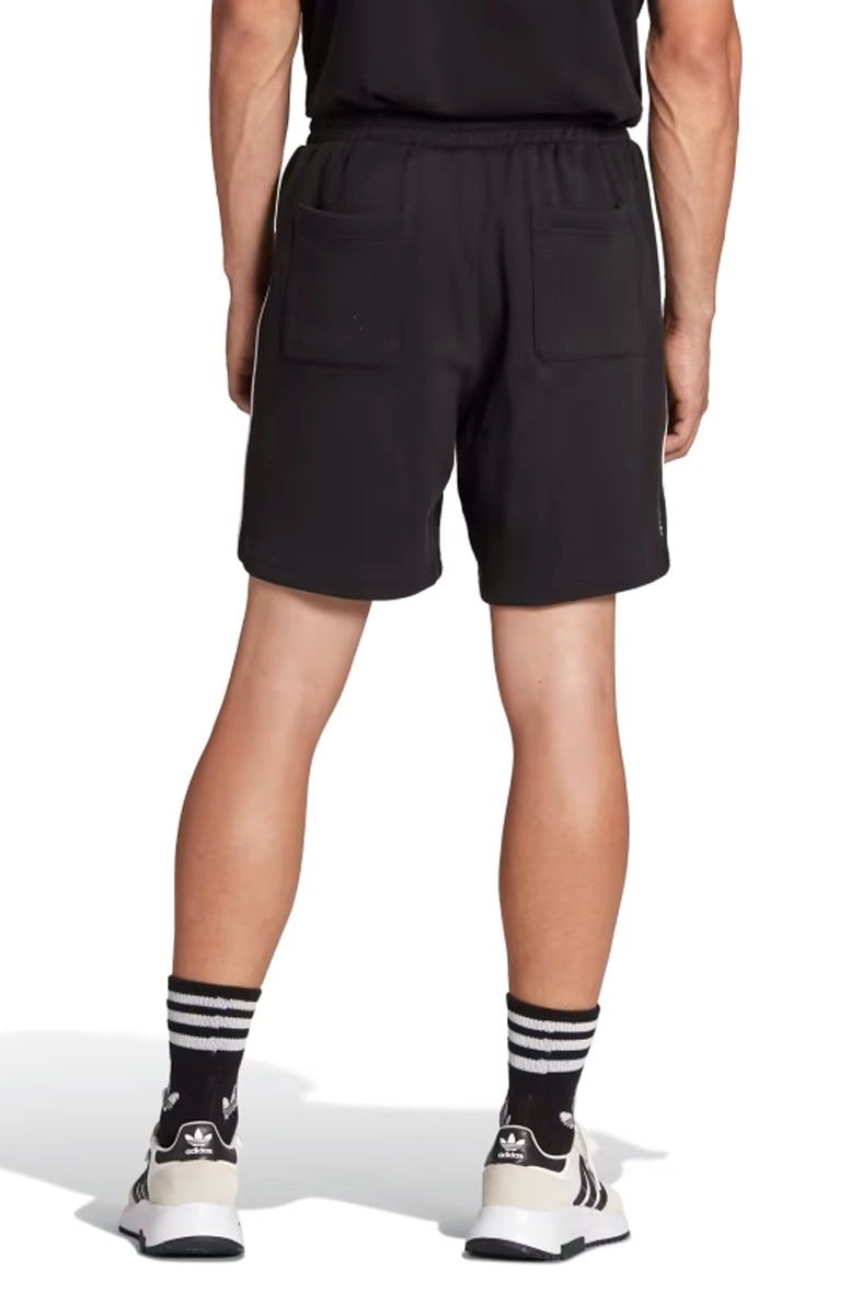 Shorts Adidas Adicolor Seasonal Archive Preto - NewSkull