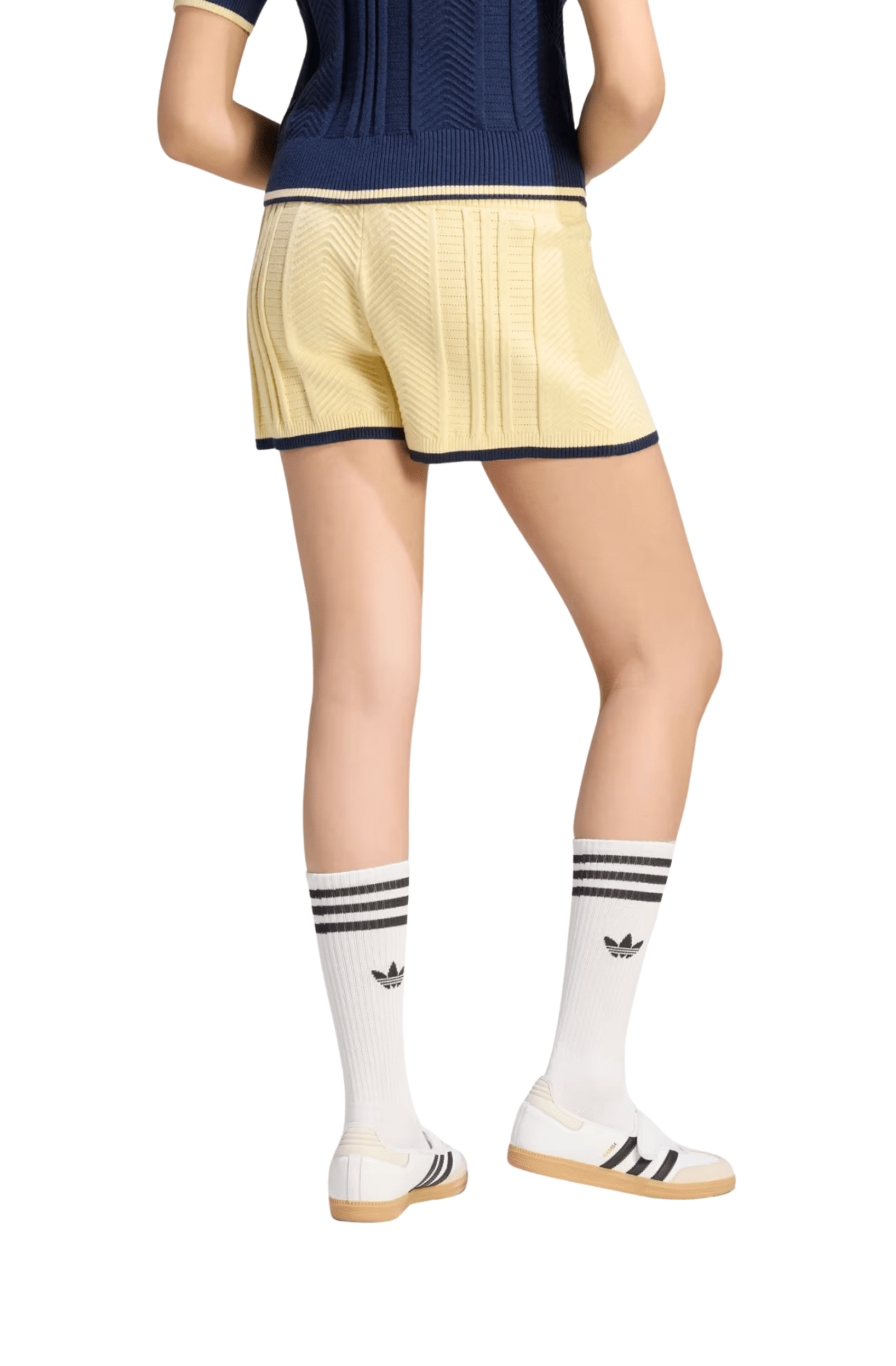 Shorts Adidas Cable Knit Bege - NewSkull