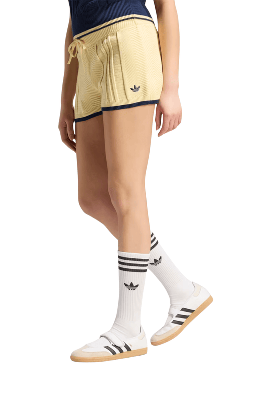 Shorts Adidas Cable Knit Bege - NewSkull