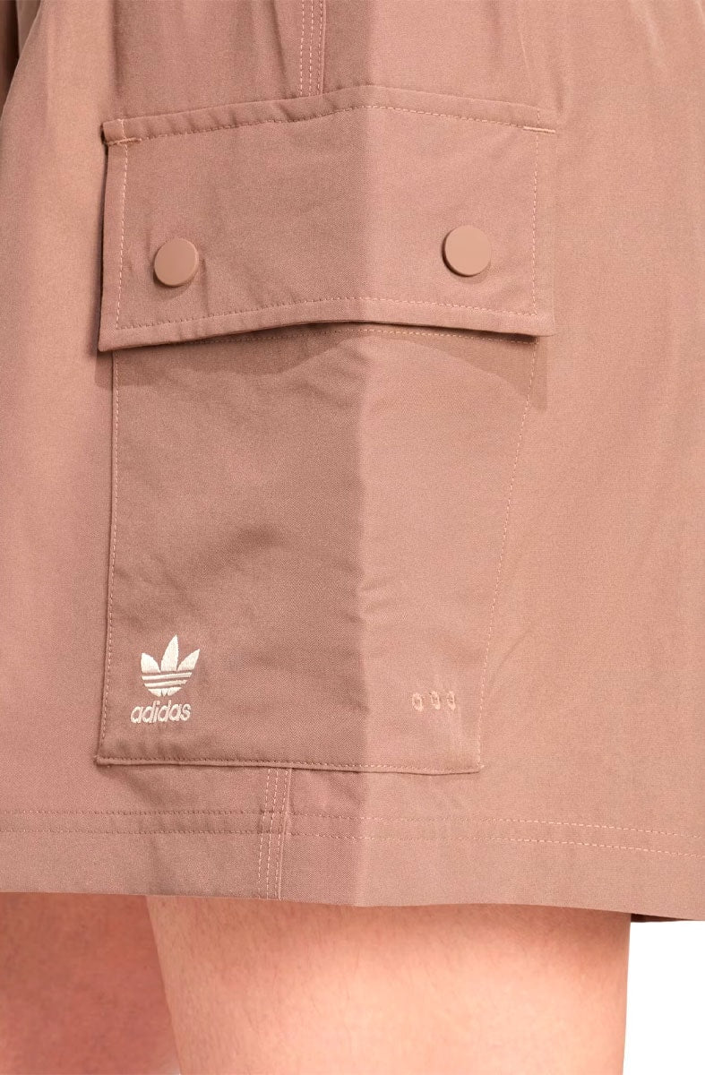 Shorts Adidas Cargo Cós Alto Essentials Marrom - NewSkull