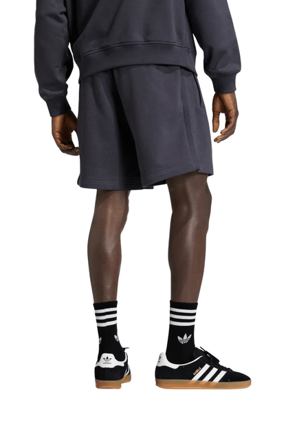 Shorts Adidas Premium Essentials Cinza Escuro - NewSkull