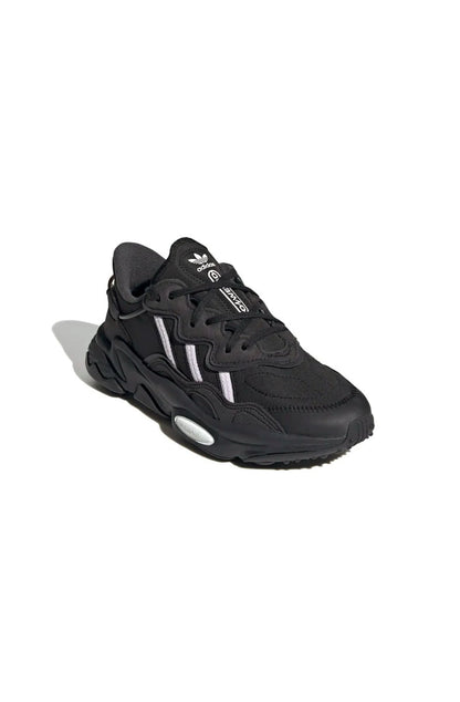 Tênis Adidas Feminino Ozweego Preto/Branco - NewSkull
